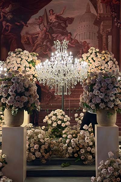 Marie Therese 150 floor standing chandelier lamp with roses