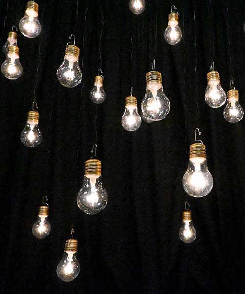 Individual rechargeable battery globe light bulbs