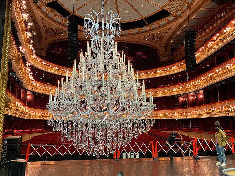 Marie Therese 300 chandelier being installed at Royal Albert Hall